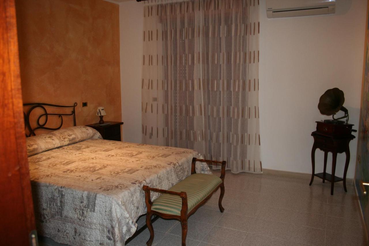 Costa D'Amalfi E Cilento Bed & Breakfast Pontecagnano Exterior photo