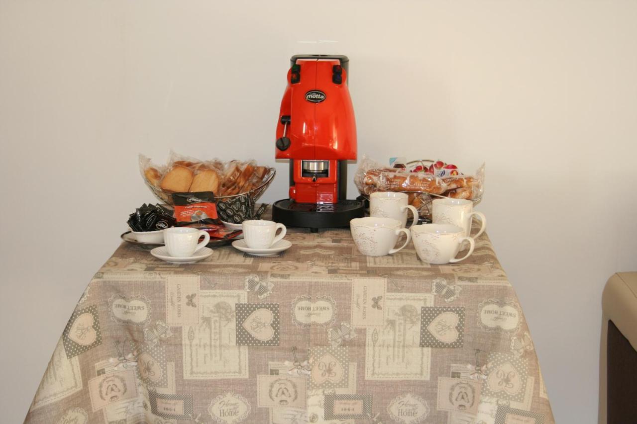 Costa D'Amalfi E Cilento Bed & Breakfast Pontecagnano Exterior photo